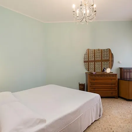 Gloria Apartmán